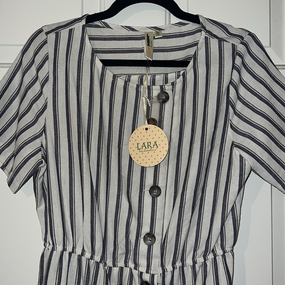 Cotton Blend Button Down Dress - Picture 2 of 6